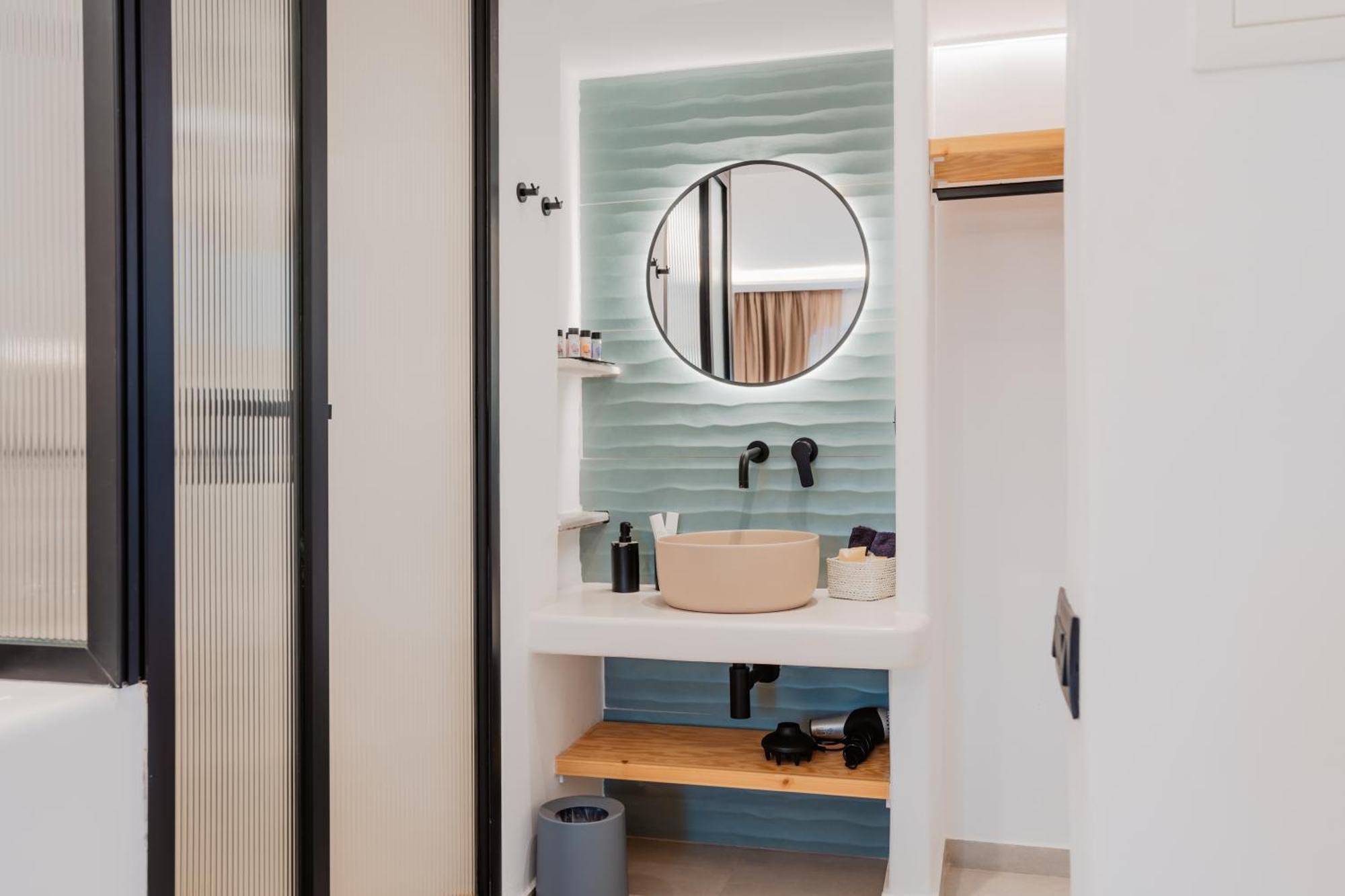 Klouvas Oliving Mykonos Luxury Suites מראה חיצוני תמונה