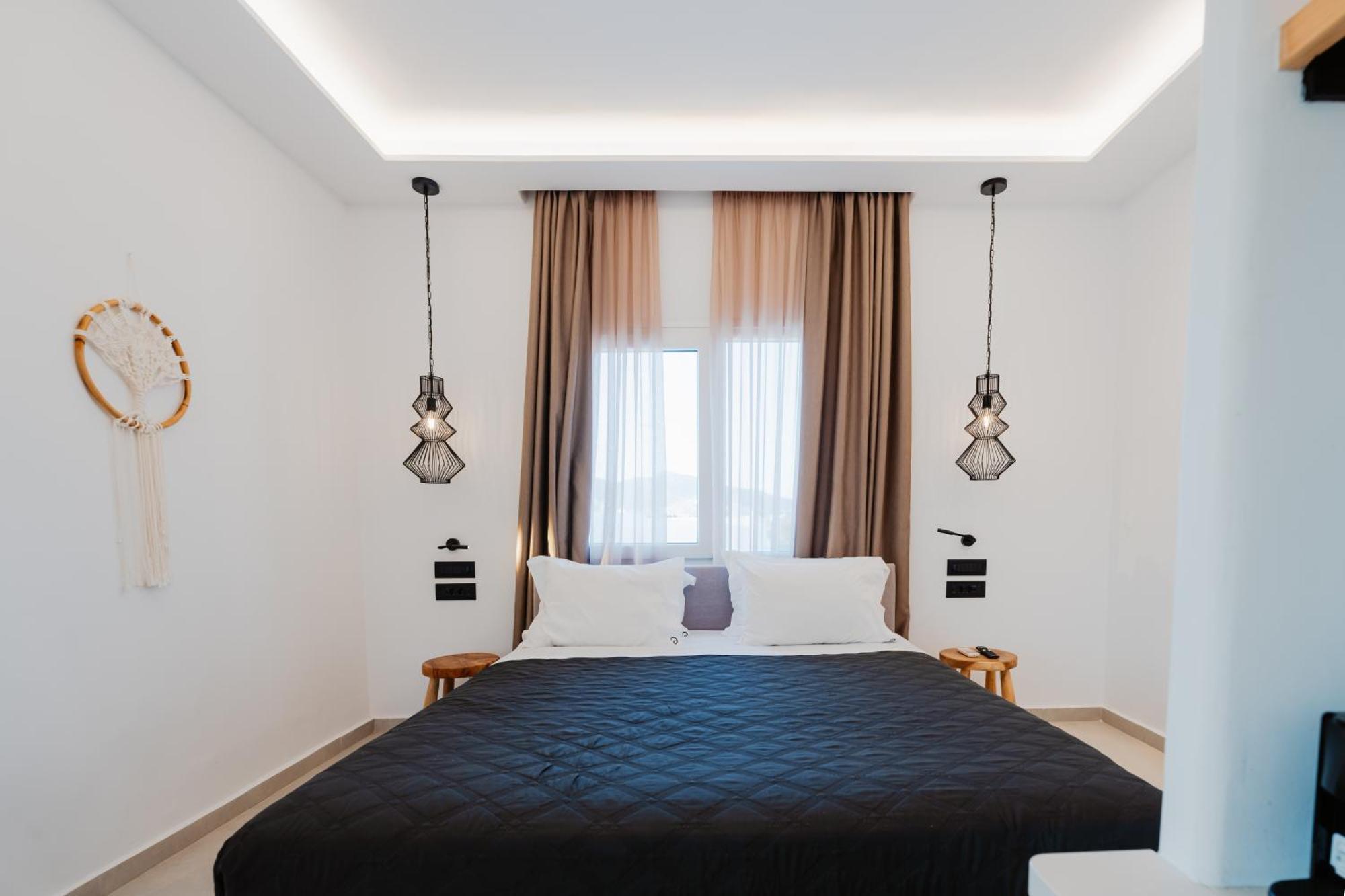 Klouvas Oliving Mykonos Luxury Suites מראה חיצוני תמונה