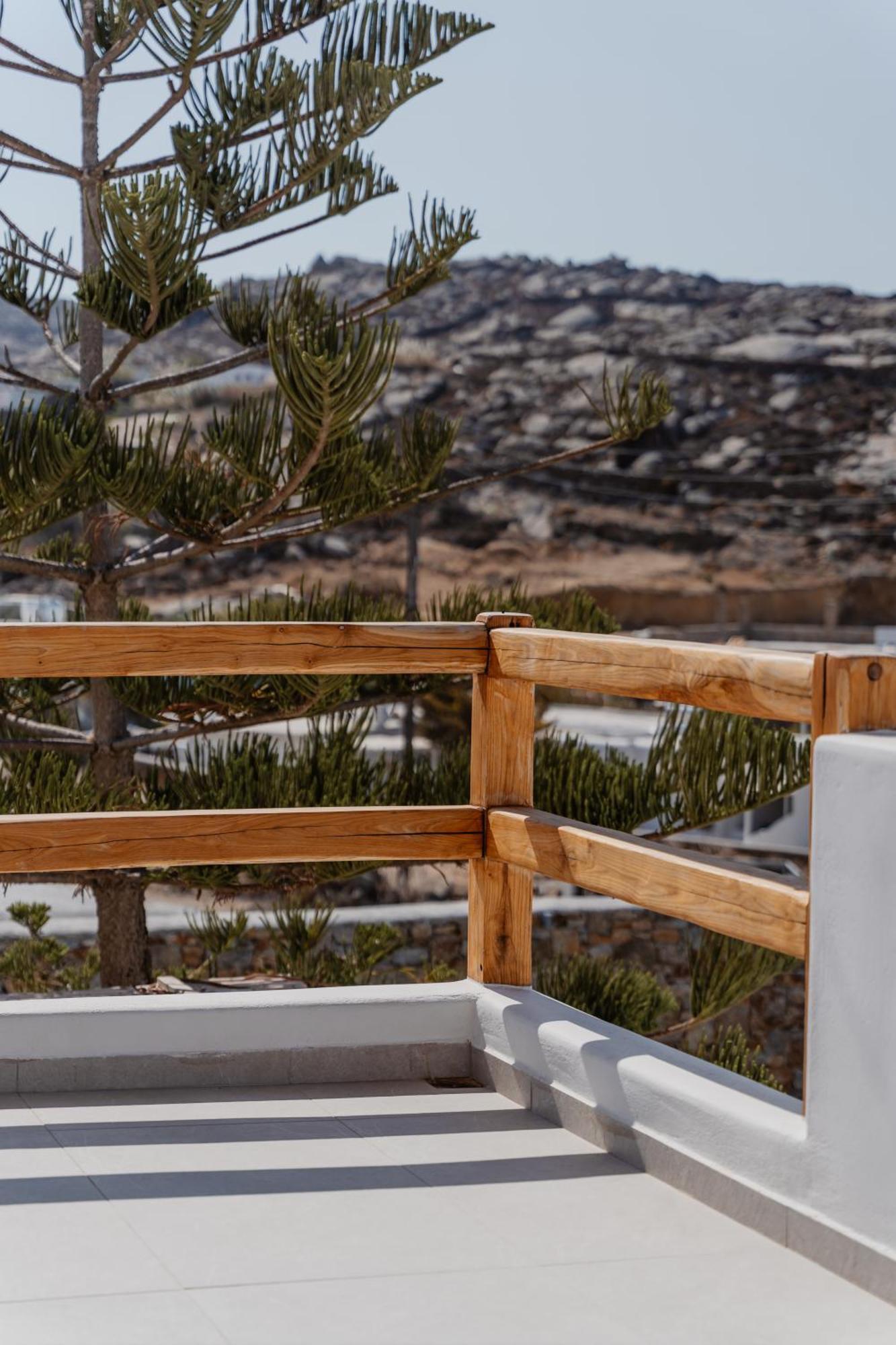 Klouvas Oliving Mykonos Luxury Suites מראה חיצוני תמונה