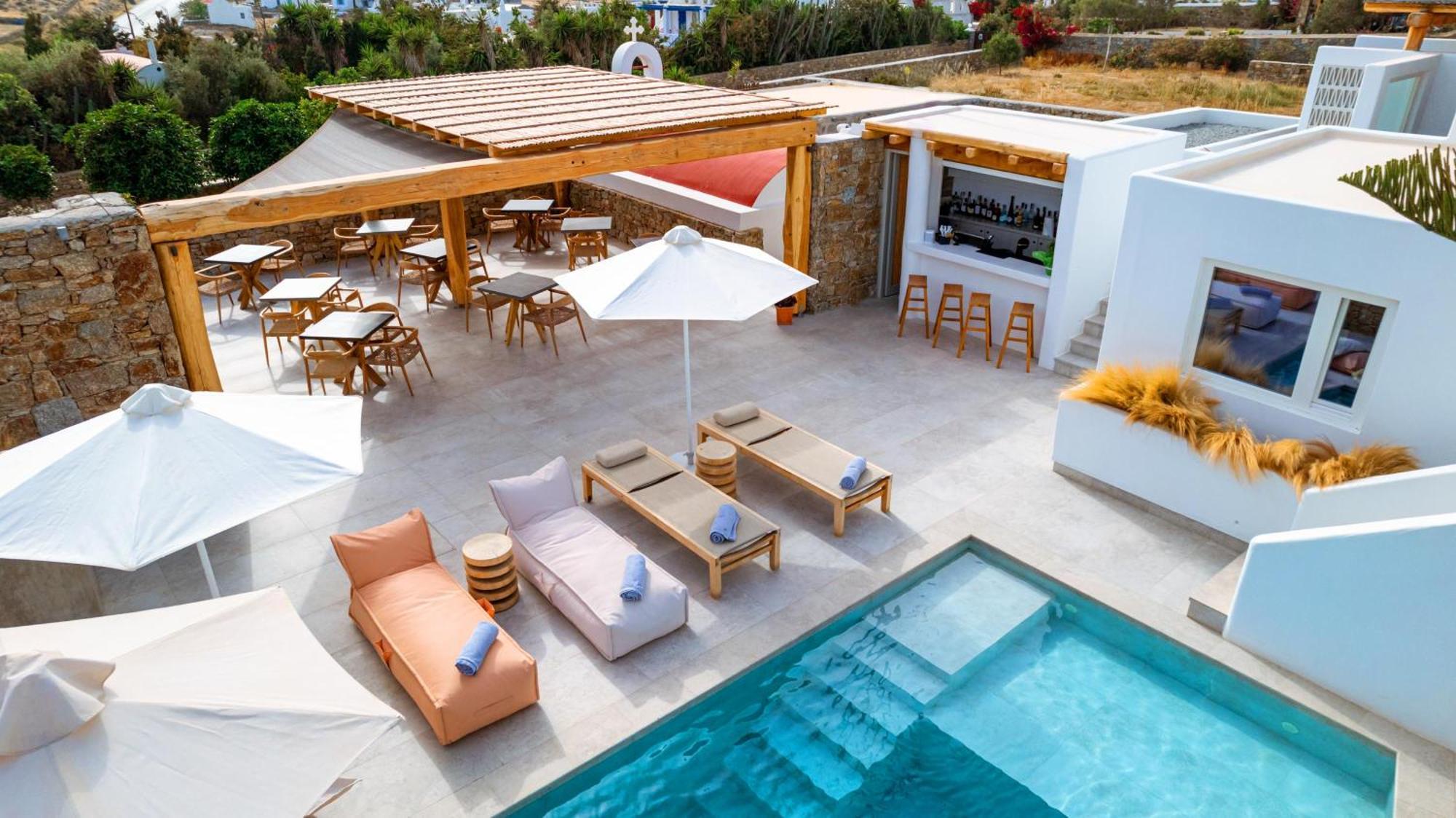 Klouvas Oliving Mykonos Luxury Suites מראה חיצוני תמונה
